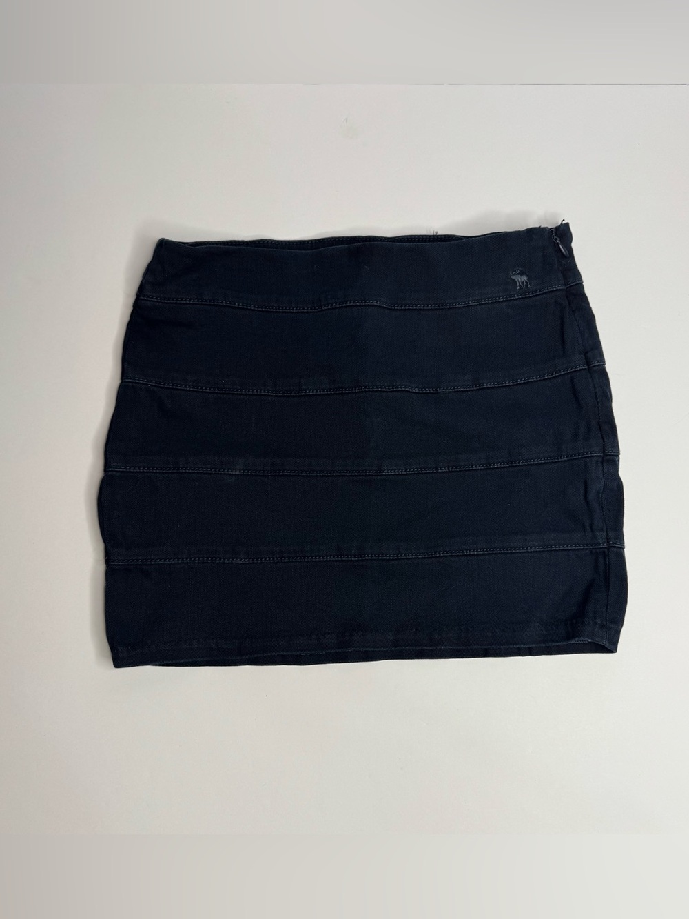 Abercrombie & Fitch Navy Mini Skirt Womens Size 4 NWT Y2K Preppy